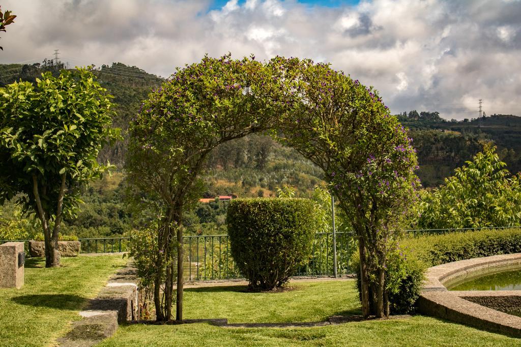Quinta Da Eira Do Sol Villa Guimaraes Luaran gambar